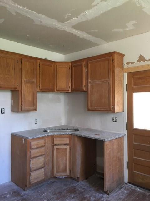 907 N 8th St, Perry, OK 73077 photo 16