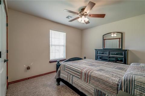 800 Arrowhead Dr, Tuttle, OK 73089 photo 24