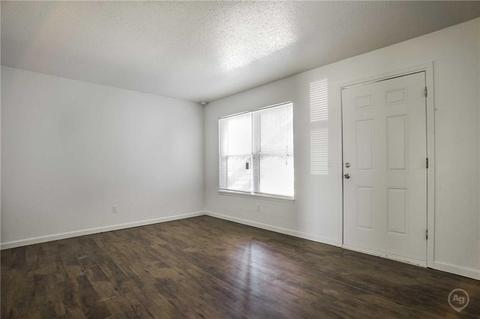 900 E Wayne, Edmond, OK 73034 photo 18