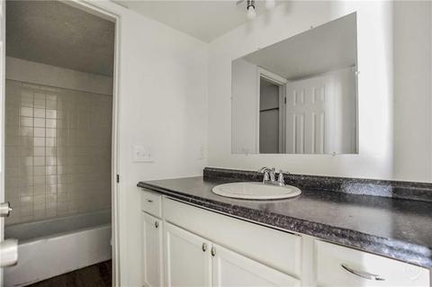 900 E Wayne, Edmond, OK 73034 photo 10