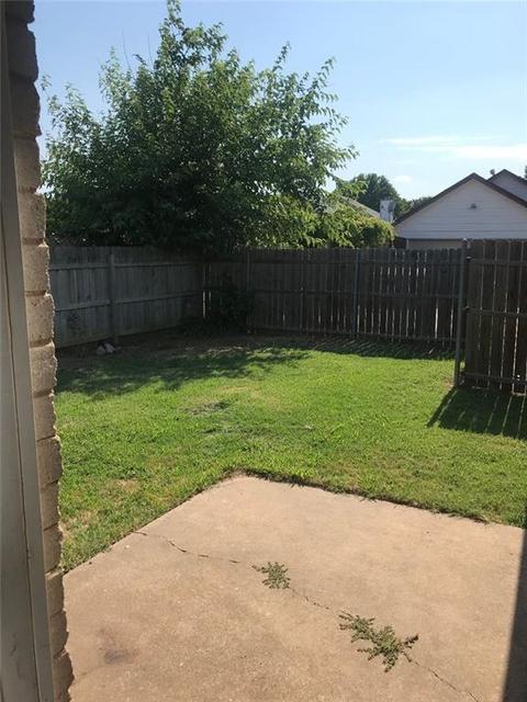 2115 Meench, Moore, OK 73170 photo 5