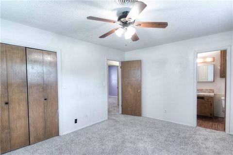 Undisclosed, Norman, OK 73069 photo 12
