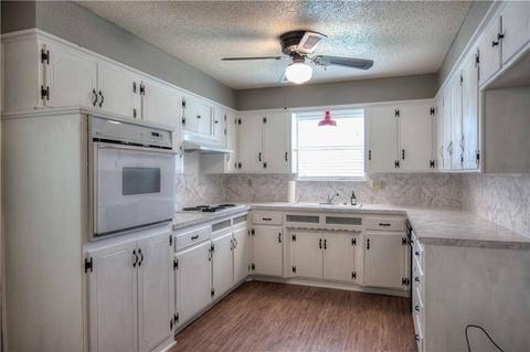 Undisclosed, Norman, OK 73069 photo 8