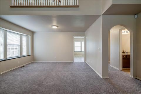 4015 Goshawk Dr, Norman, OK 73072 photo 4