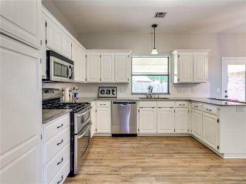 4100 Beachcomber Dr, Yukon, OK 73099 photo 13