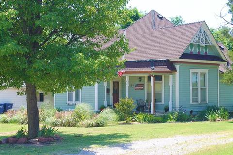110 E Main, Tecumseh, OK 74873 photo 1