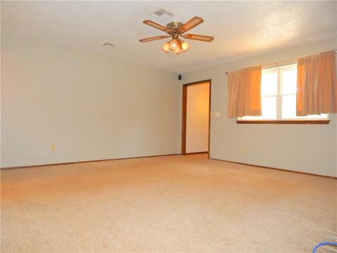 29602 Waco Rd, Mcloud, OK 74851 photo 7