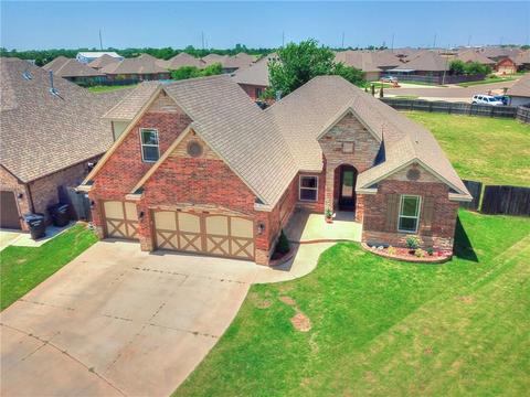 3021 Brookstone Ct, Moore, OK 73160 photo 2