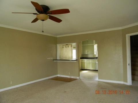 609 E Broadway, Thomas, OK 73669 photo 2