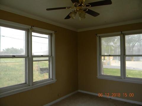 609 E Broadway, Thomas, OK 73669 photo 12