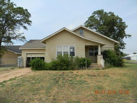 609 E Broadway, Thomas, OK 73669 photo 1