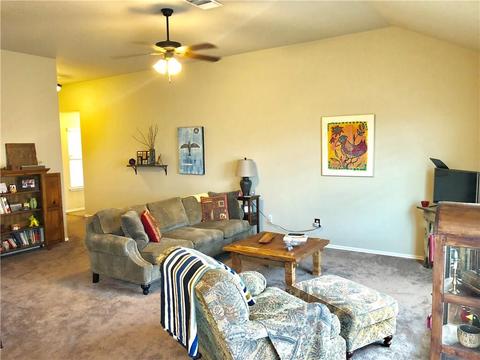 402 Tecumseh Mdws, Norman, OK 73069 photo 3