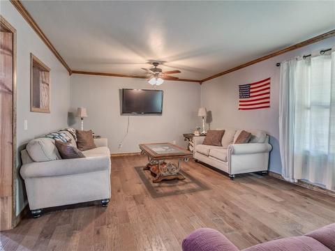308 E Michigan, Corn, OK 73024 photo 4