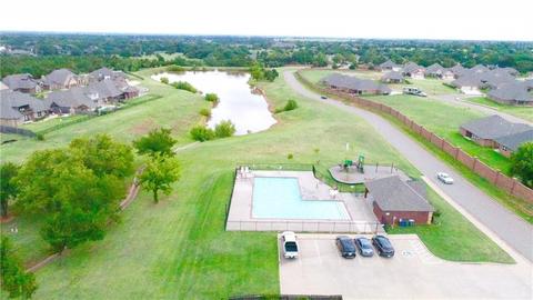 5025 Champlain, Edmond, OK 73025 photo 33
