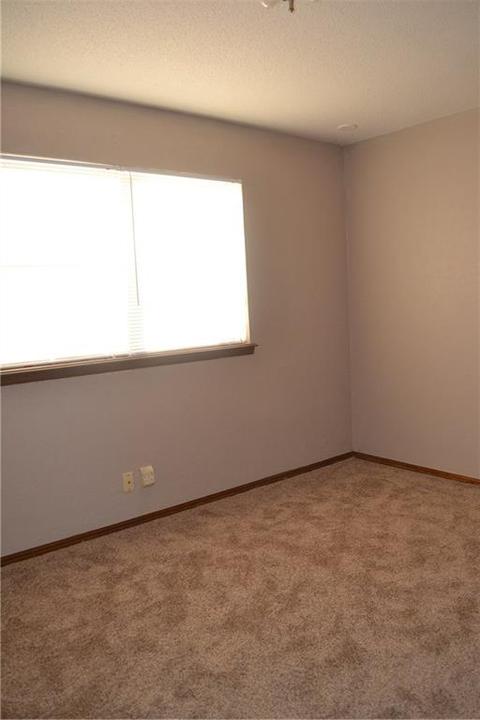 324 E Forest Ln, Mustang, OK 73064 photo 10