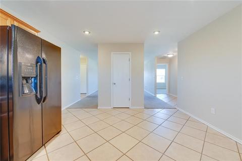 609 E Juniper Ln, Mustang, OK 73064 photo 14
