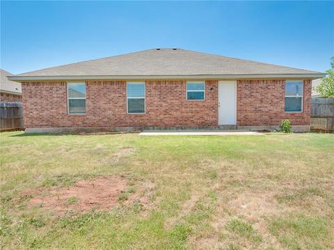 609 E Juniper Ln, Mustang, OK 73064 photo 33