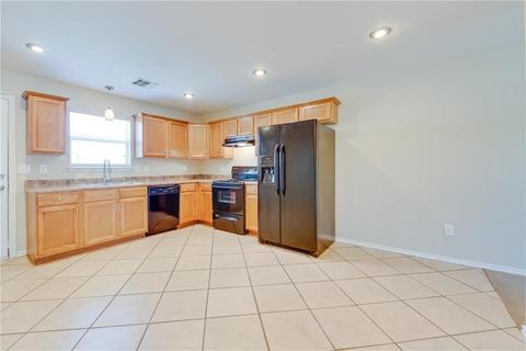 609 E Juniper Ln, Mustang, OK 73064 photo 13