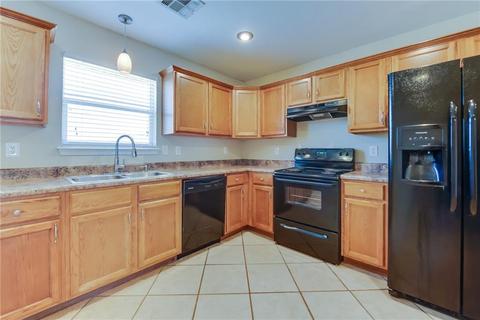609 E Juniper Ln, Mustang, OK 73064 photo 8