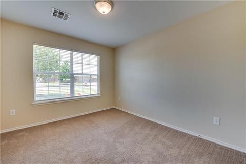 609 E Juniper Ln, Mustang, OK 73064 photo 29