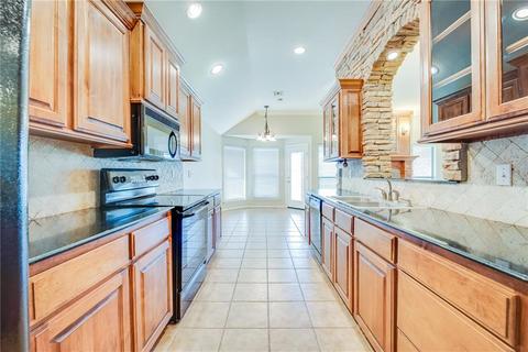 812 SW 38th St, Moore, OK 73160 photo 11
