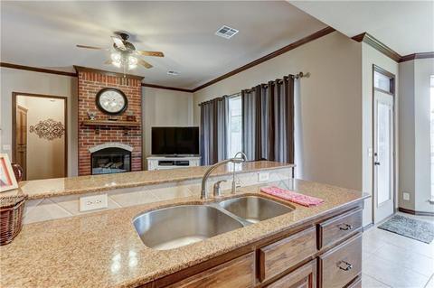 147 Wright Cir, Edmond, OK 73013 photo 18