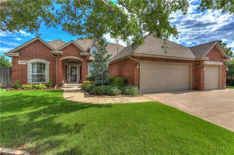 147 Wright Cir, Edmond, OK 73013 photo 3