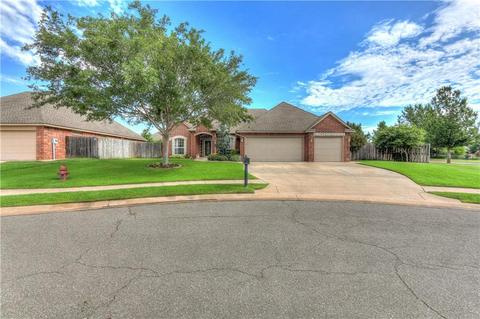 147 Wright Cir, Edmond, OK 73013 photo 2