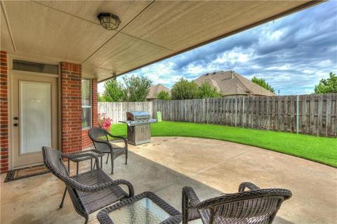 147 Wright Cir, Edmond, OK 73013 photo 32