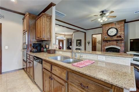 147 Wright Cir, Edmond, OK 73013 photo 17