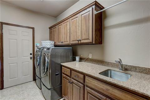 147 Wright Cir, Edmond, OK 73013 photo 30