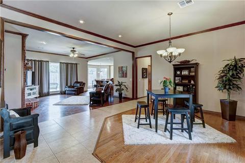 147 Wright Cir, Edmond, OK 73013 photo 10