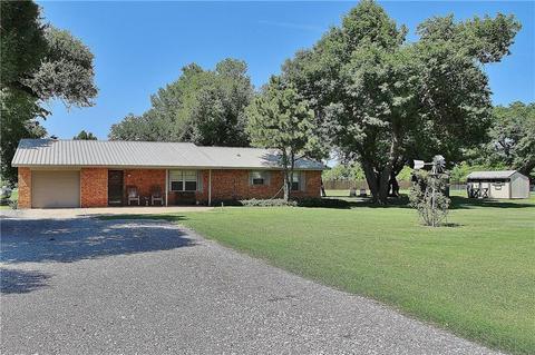 302 E 6th, Amber, OK 73004 photo 1