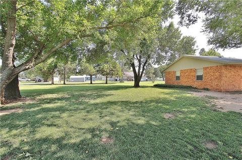 302 E 6th, Amber, OK 73004 photo 22
