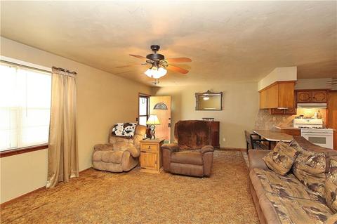 302 E 6th, Amber, OK 73004 photo 7