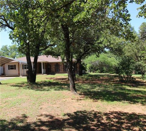 1821 Ladderback Ln, Blanchard, OK 73010