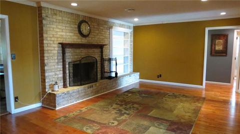 2400 Pawnee, Altus, OK 73521 photo 3