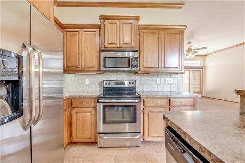 625 E Juniper Ln, Mustang, OK 73064 photo 8