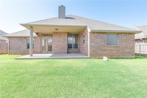 625 E Juniper Ln, Mustang, OK 73064 photo 32