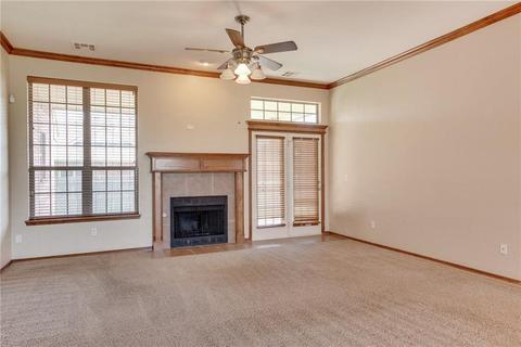 625 E Juniper Ln, Mustang, OK 73064 photo 3