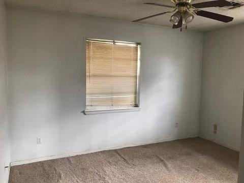 625 Windsor, Altus, OK 73521 photo 7