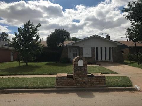 625 Windsor, Altus, OK 73521 photo 1