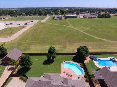 404 Chad Dr, Tuttle, OK 73089 photo 35