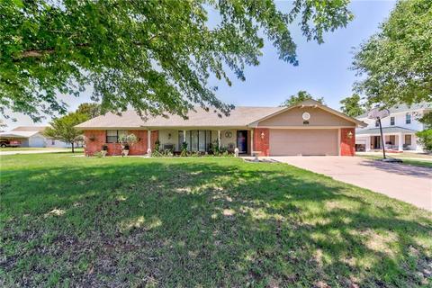 301 N Oklahoma St, Corn, OK 73024 photo 2