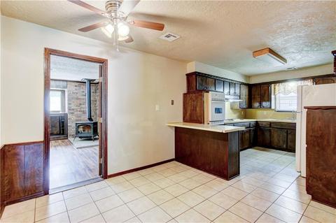 Undisclosed, Norman, OK 73071 photo 12