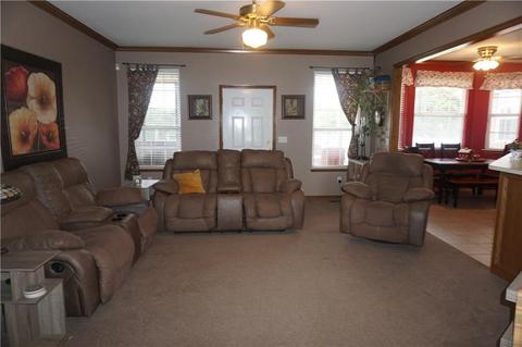 76 Murry Dr, Mcloud, OK 74851 photo 3