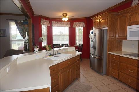76 Murry Dr, Mcloud, OK 74851 photo 7