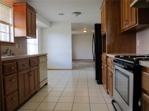 3726 E Robinson St, Norman, OK 73026 photo 12