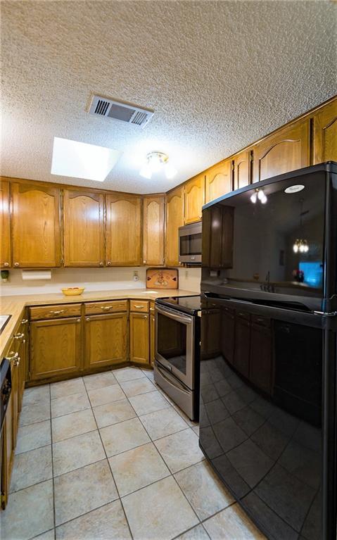 2128 Lakecrest, Moore, OK 73170 photo 10