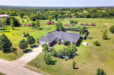 352112 E 1050 Rd, Prague, OK 74864 photo 1